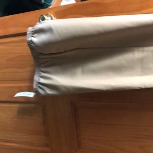 Woman’s tan slacks 22w new